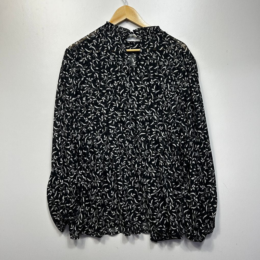 Basque Curve Black Leaf Print Plus Size Top - Size 20