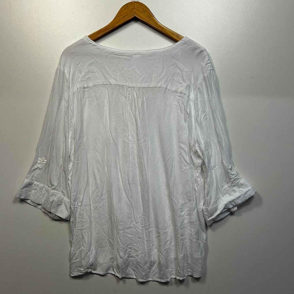 Alexia White Top - Size 24