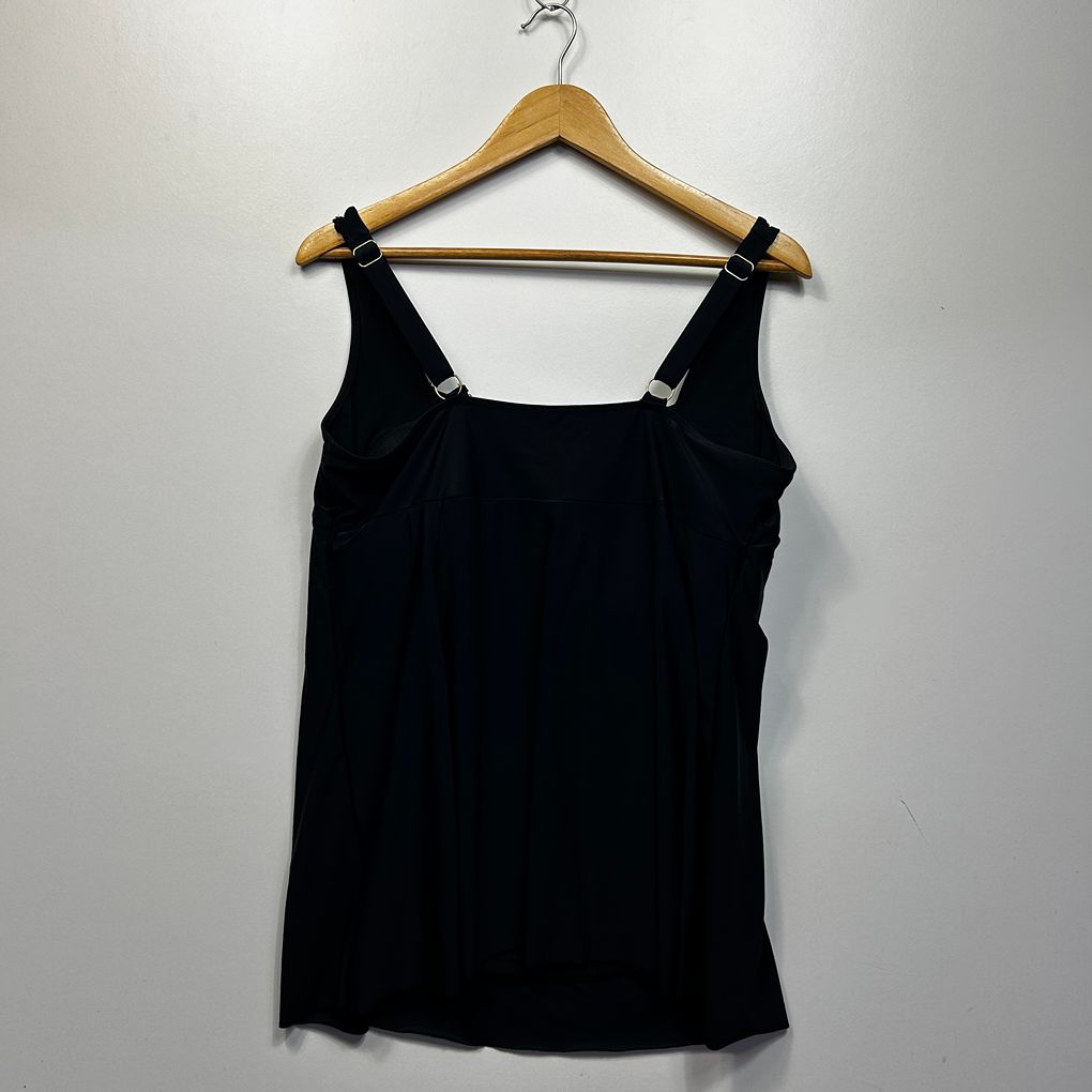 Taking Shape Black Plus Size Swim Top - Size 16