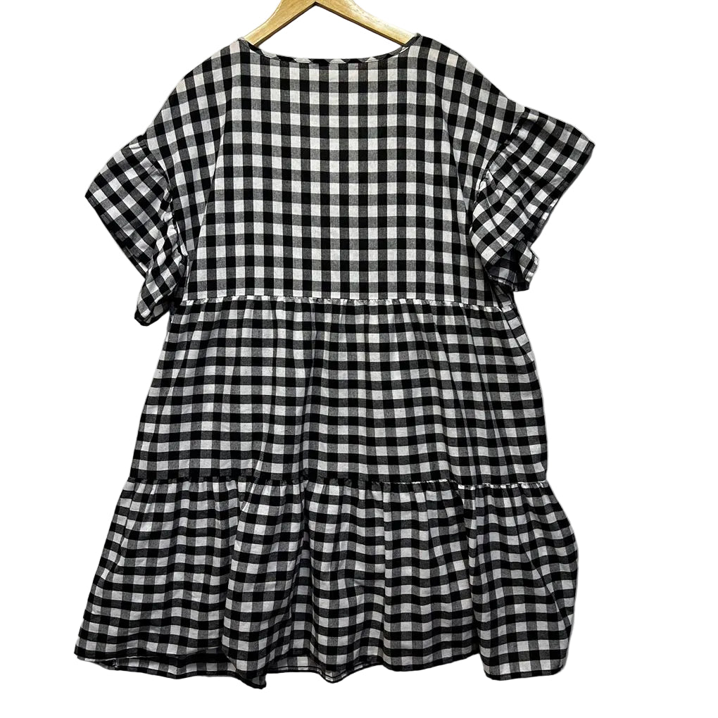 Black and White Gingham Dress - Size 18/20?