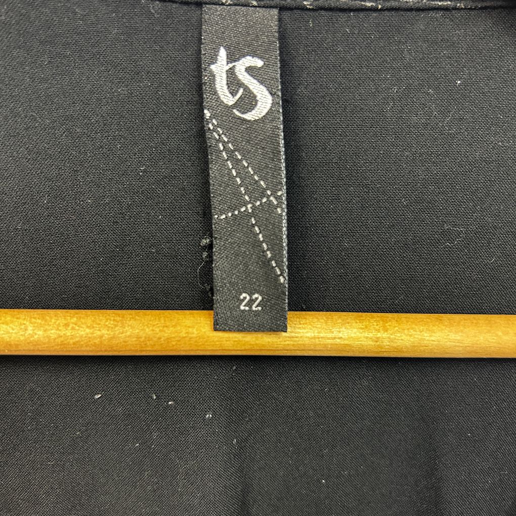 Taking Shape Black Embroidered Sequin Dress - Size 22