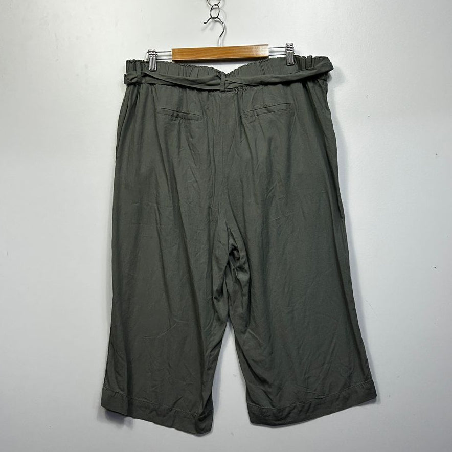 Autograph Khaki Plus Size Linen Cropped Pants - Size 18