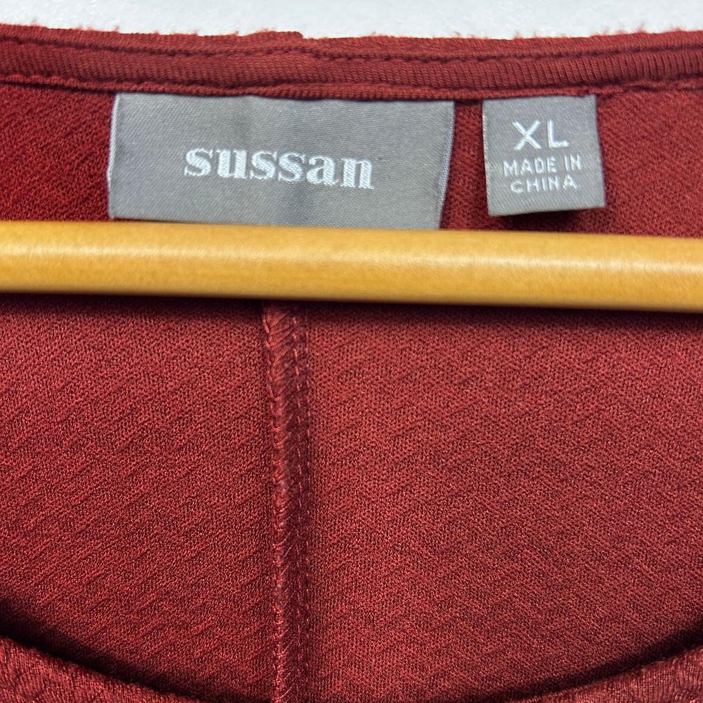 Sussan Rust Red Textured Top - Size XL