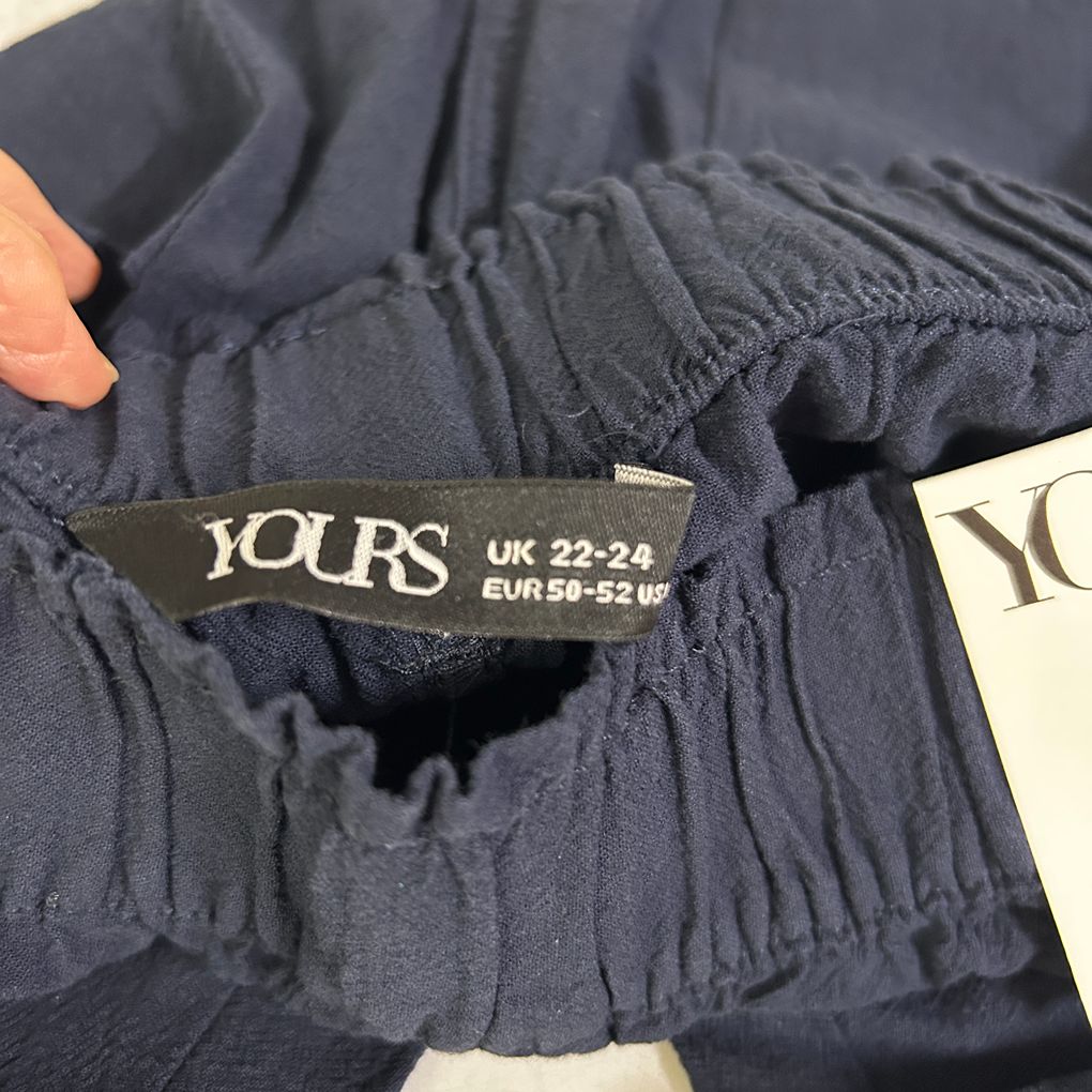 Yours Navy Plus Size Cotton Crop Pants - Size 22-24