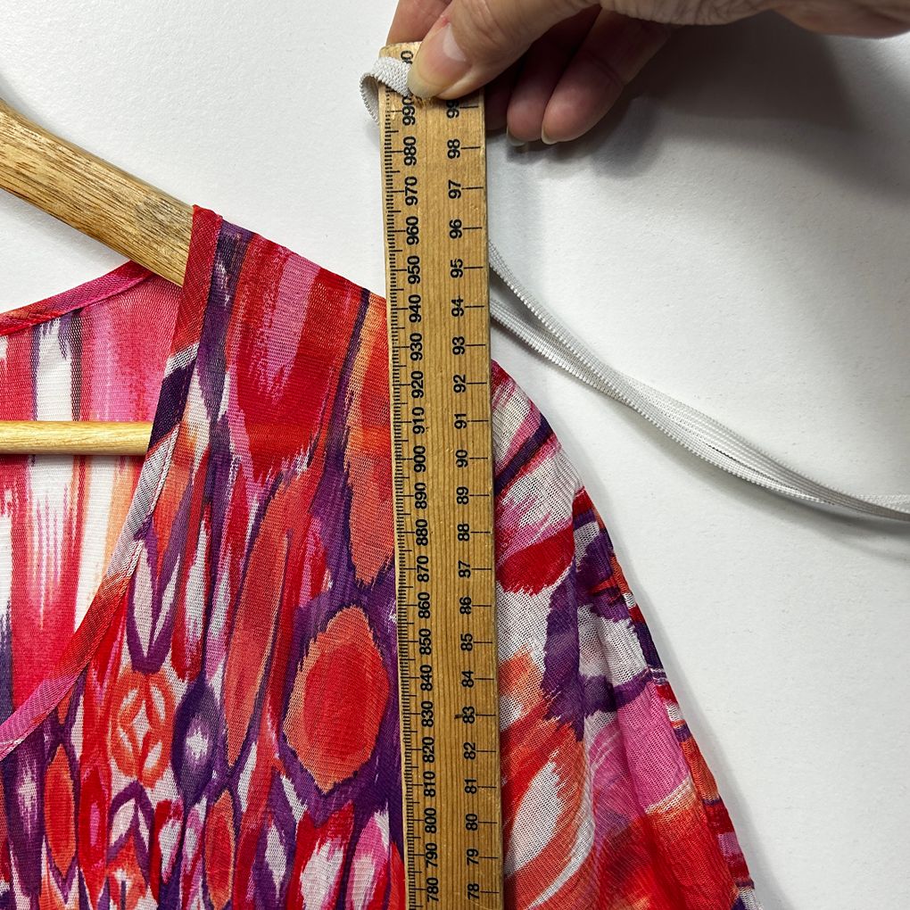 Taking Shape Multicoloured Sheer Tunic Top - Size 22/24