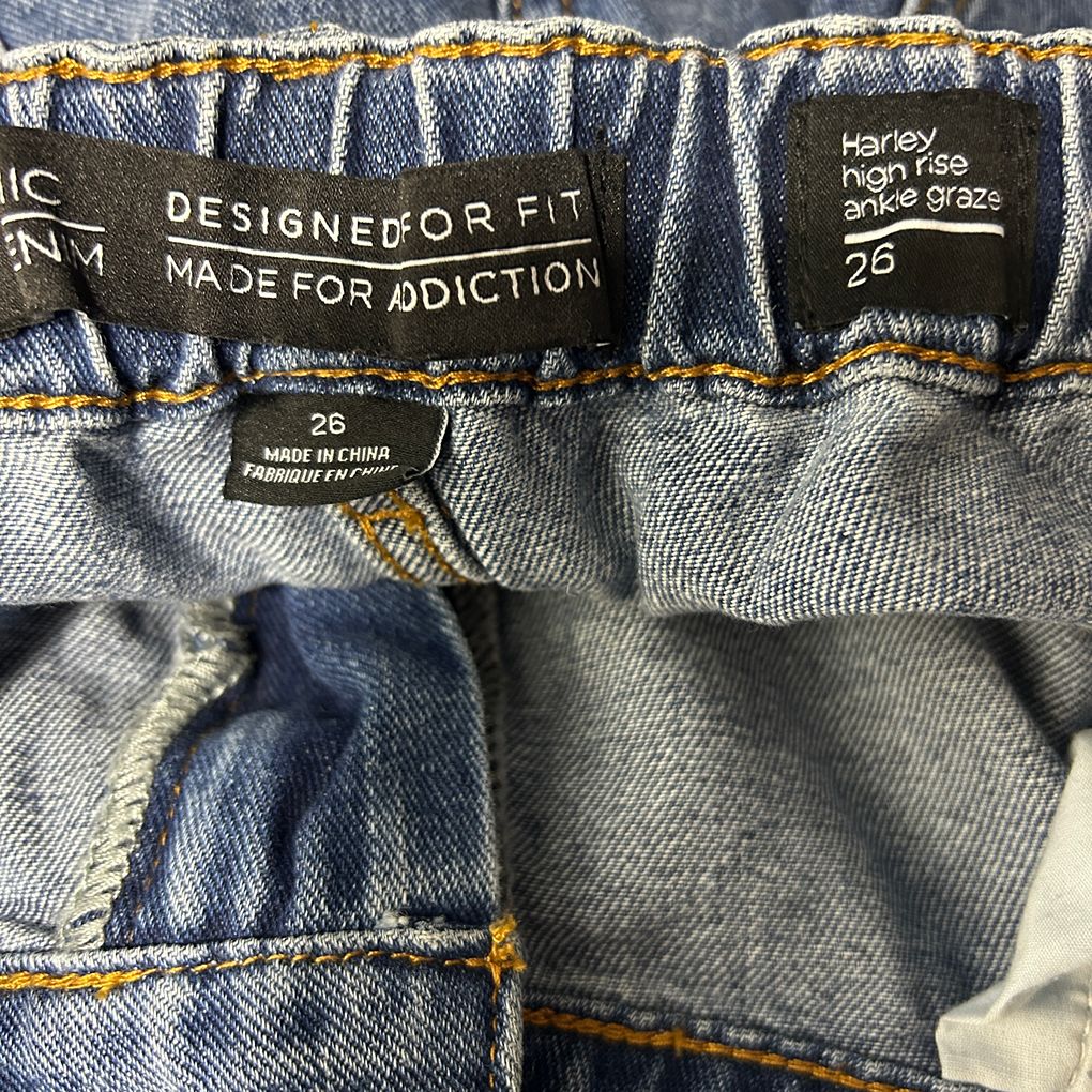 City Chic Harley High Rise Ankle Grazer Blue Jeans - Size 26
