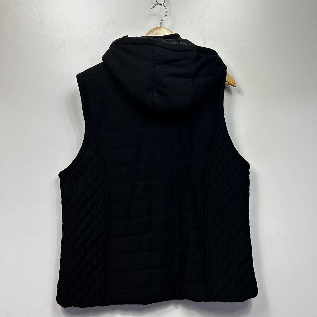 Rockmans Black Plus Size Cotton Quilted Vest - Size 18