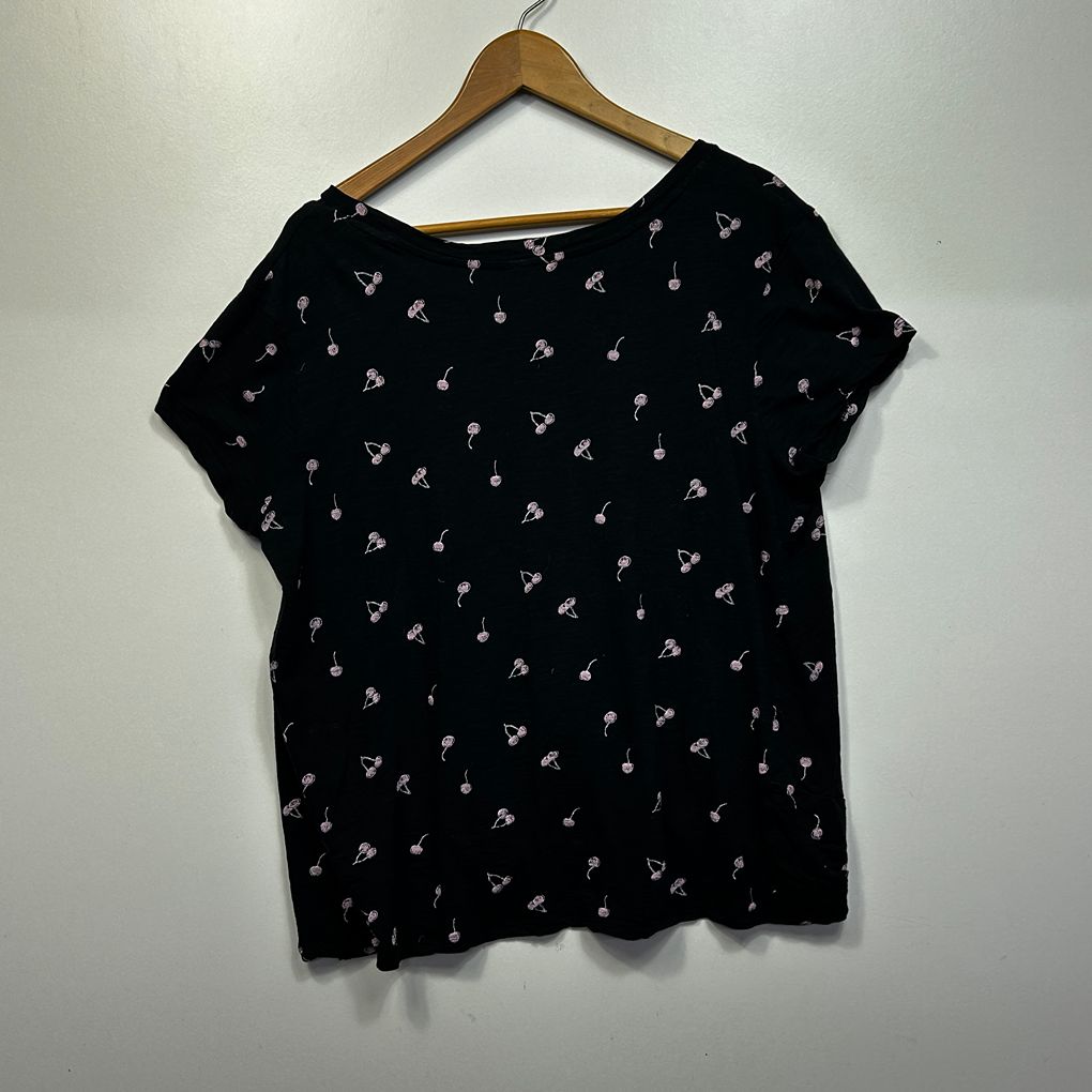 Black Cherry Print Top - Size 14/16