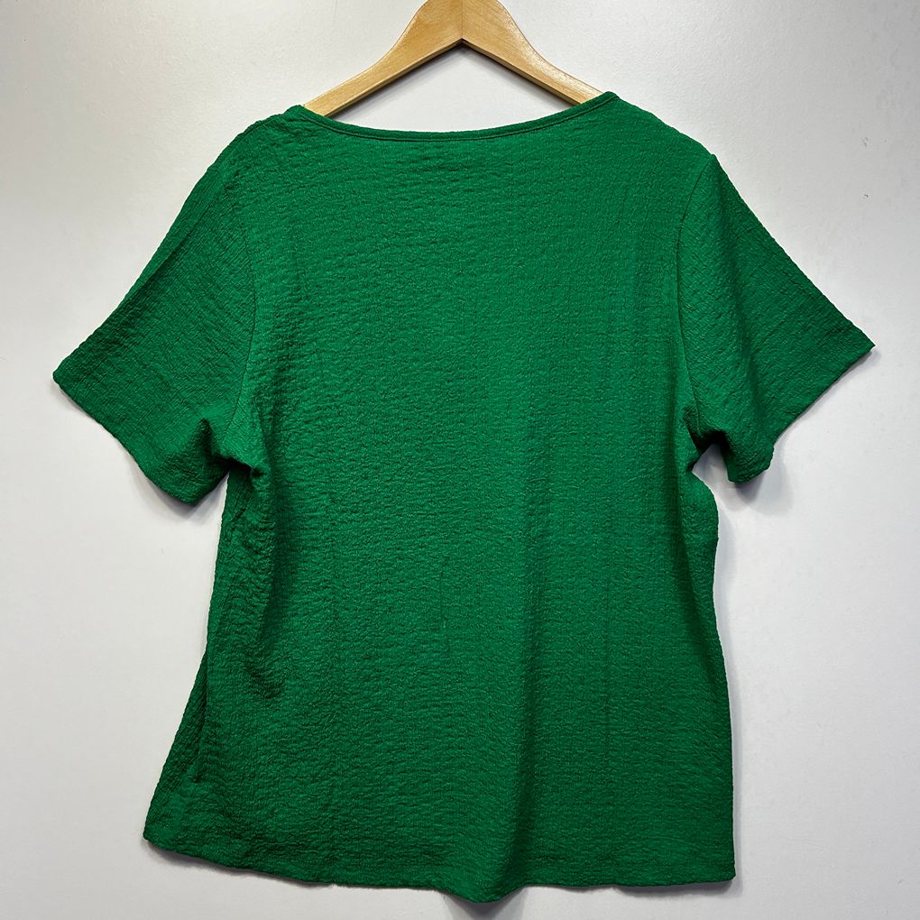 Millers Green Textured Top - Size 18
