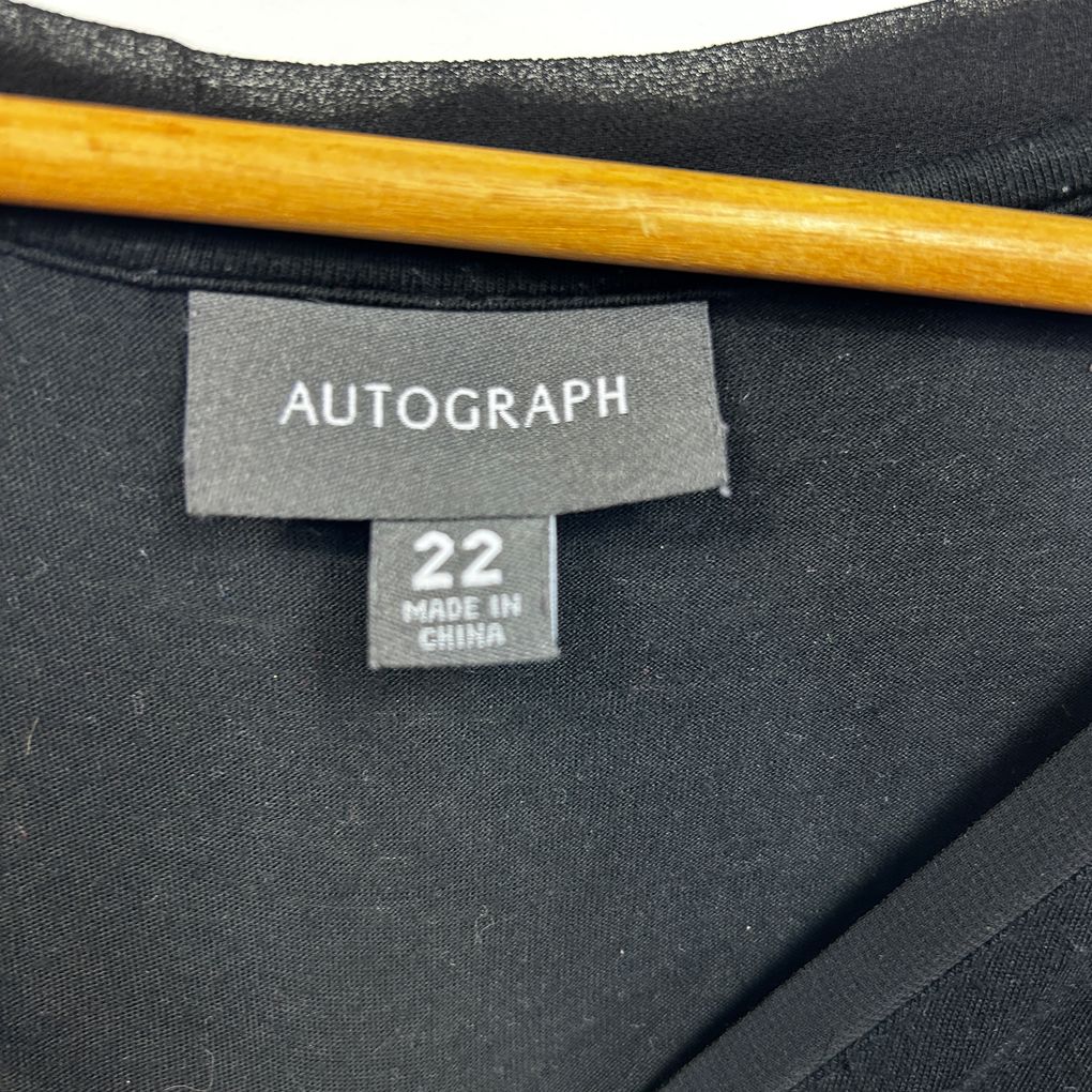 Autograph Black Top - Size 22