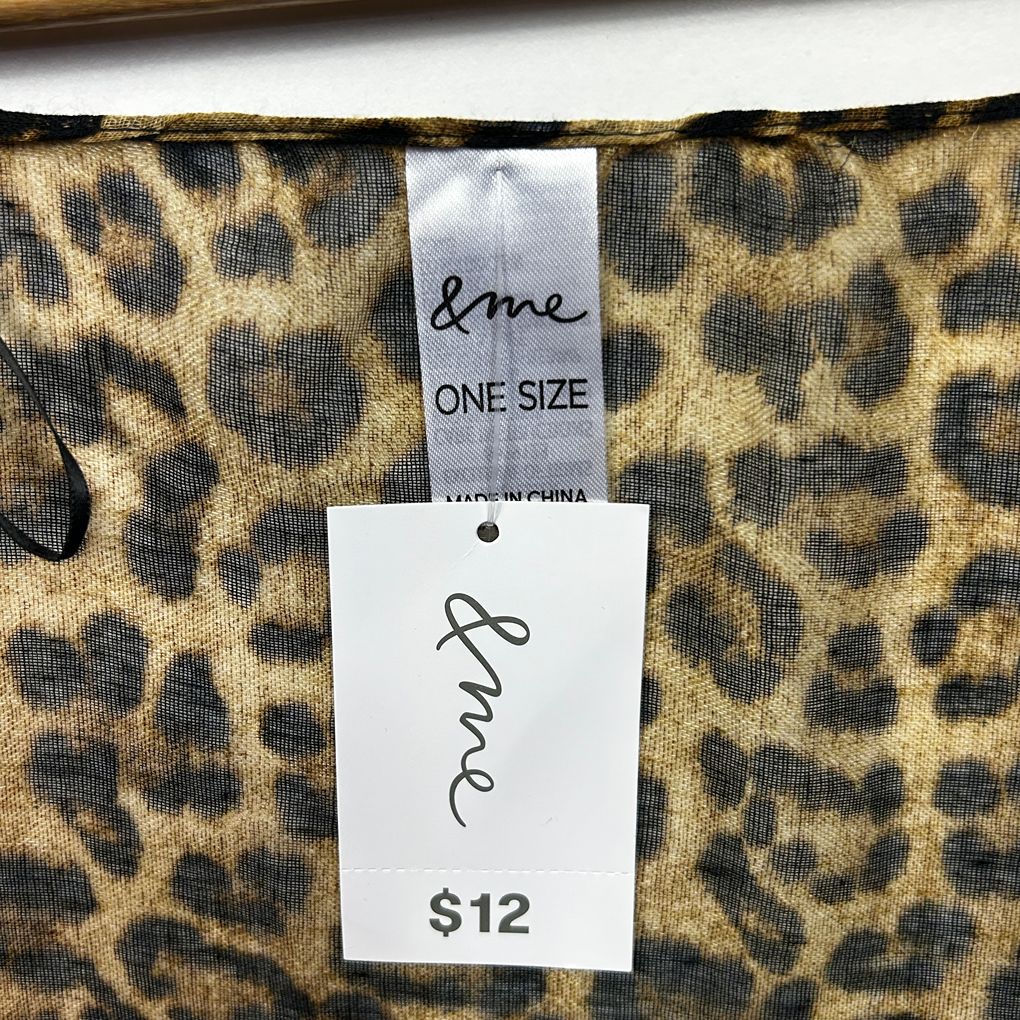 &me Leopard Print Wrap  Open Front Top - One Size