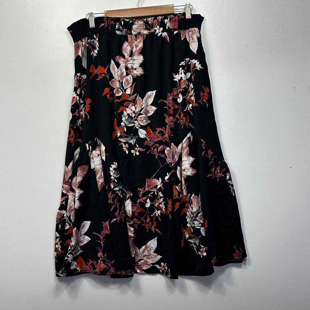 Katies Black Floral Midi Skirt - Size 16