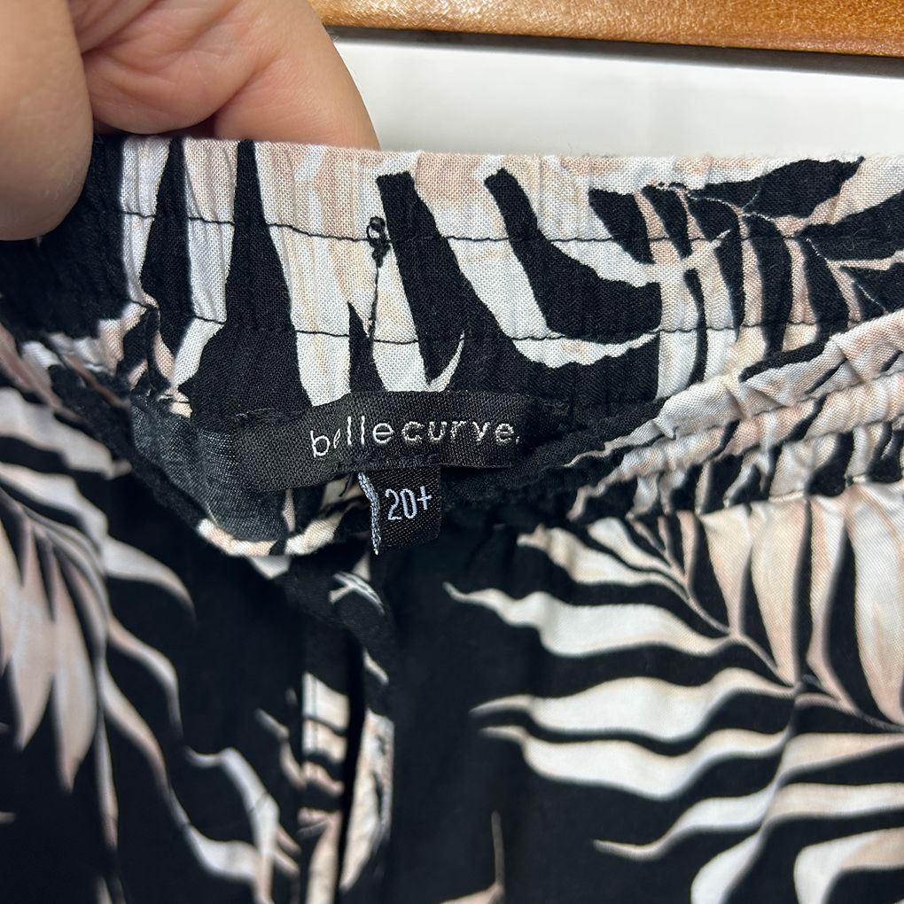 Belle Curve Black Plus Size Floral Pants - Size 20