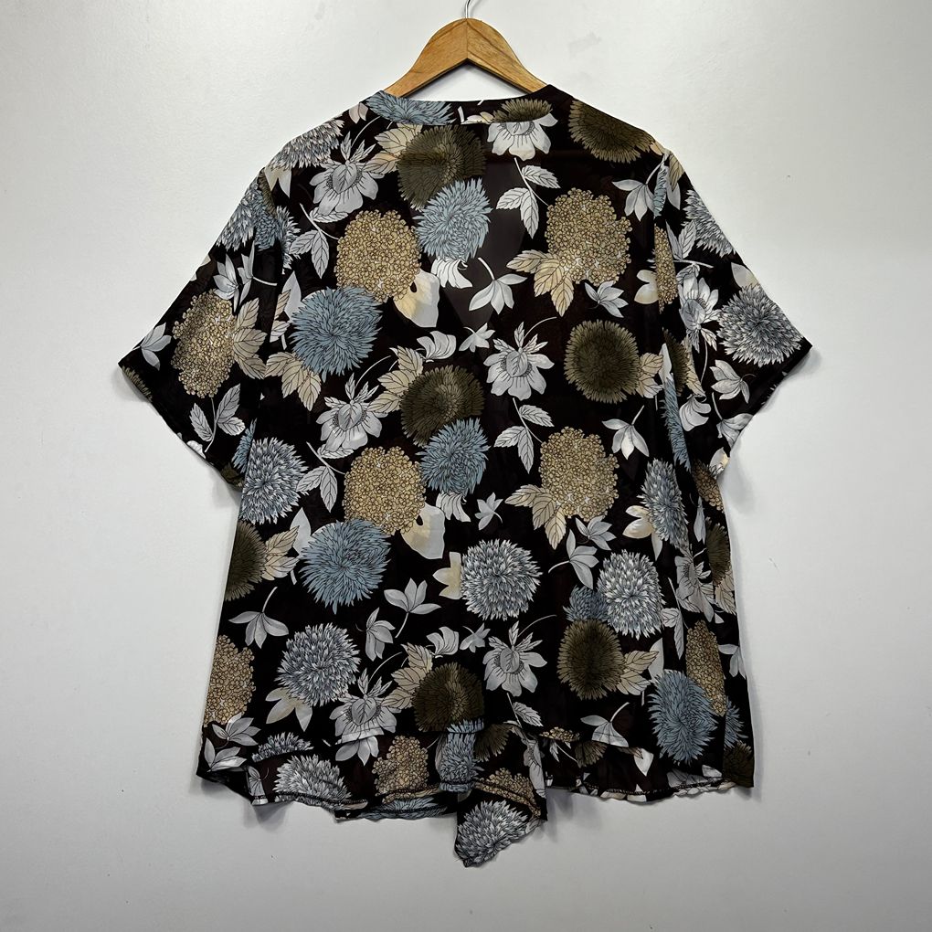 Woman Brown Plus Size Top - Size 26