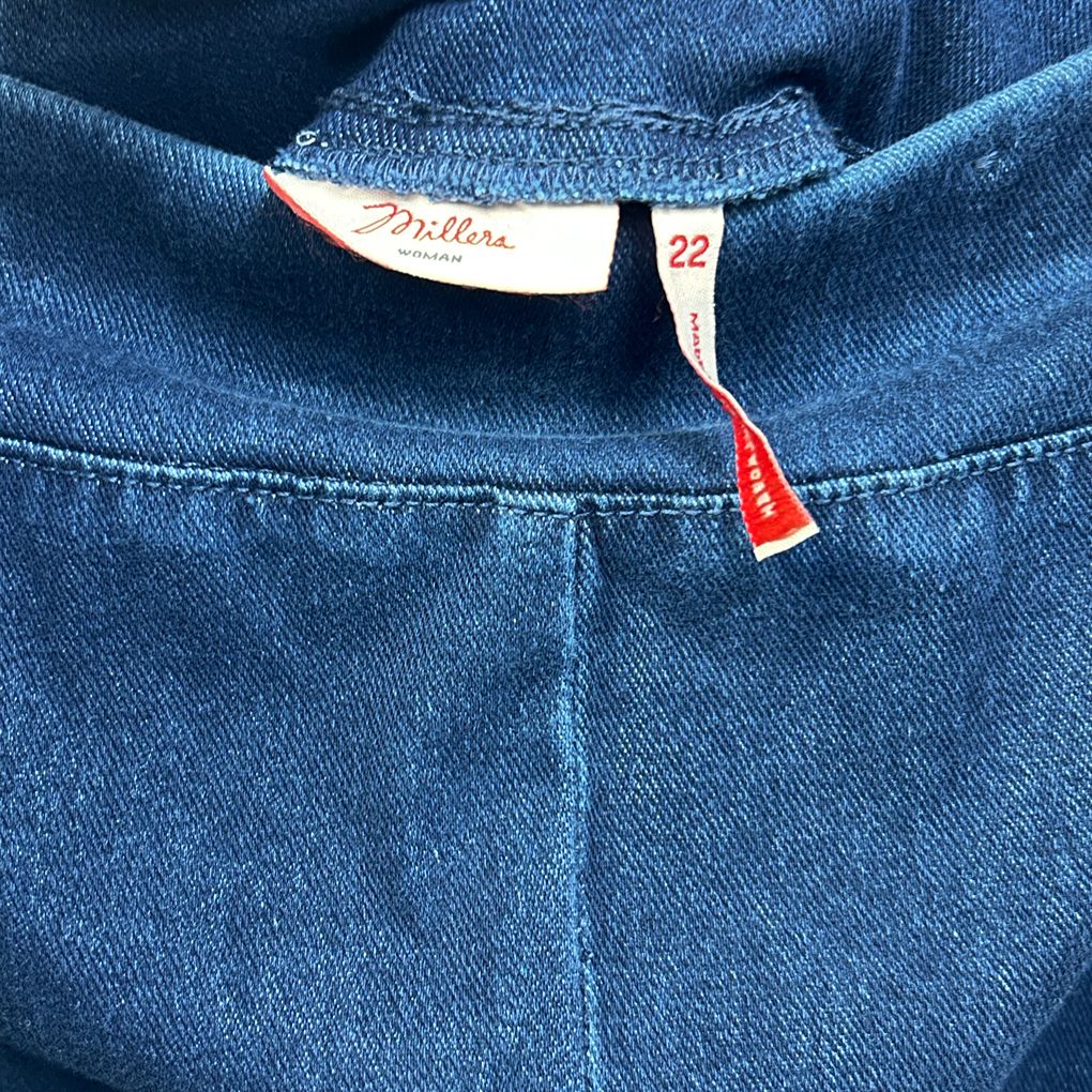 Millers Blue Cotton Cropped Pants - Size 22