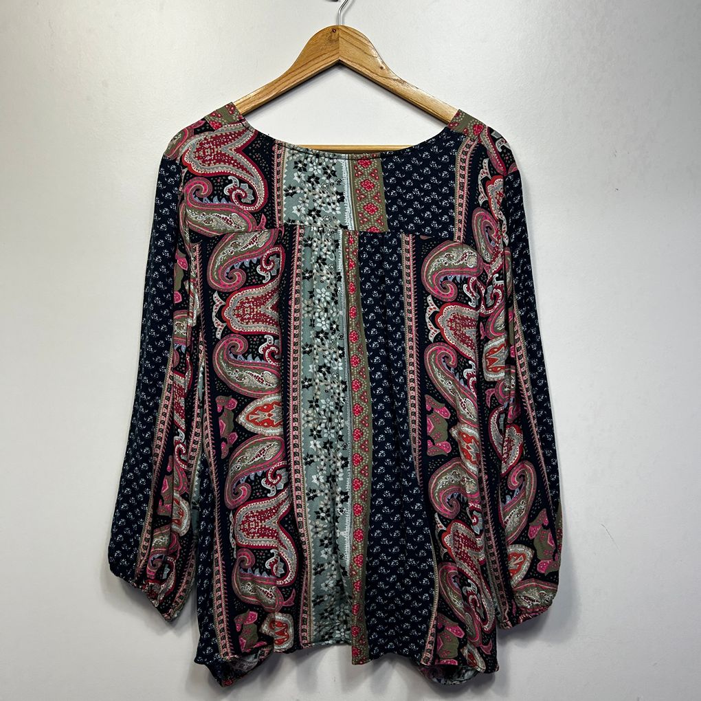 Beme Navy Paisley Plus Size Top - Size 18