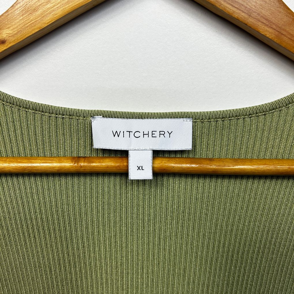 Witchery Green Knit Top - Size XL