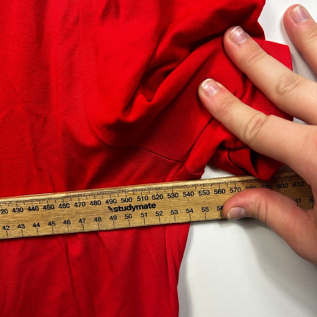 Red Llama Christmas Top - Size 18/20