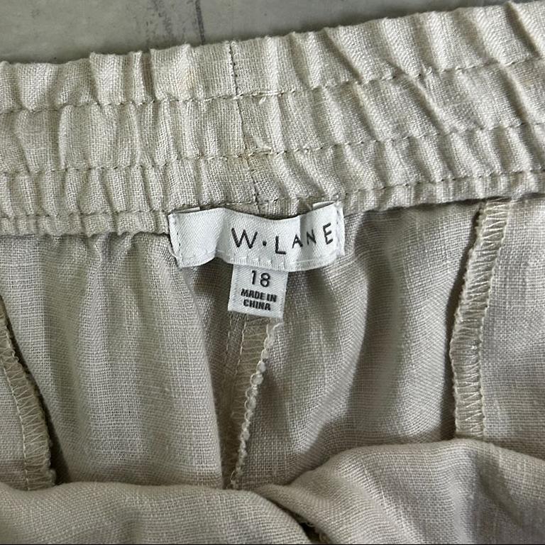 W.Lane Beige Linen Shorts - Size 18