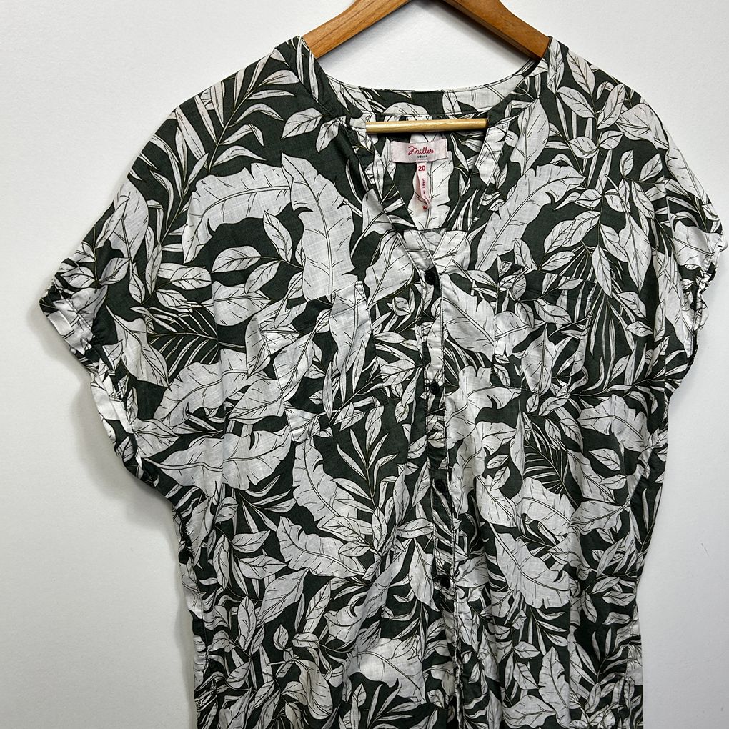 Millers Green Plus Size Top - Size 20