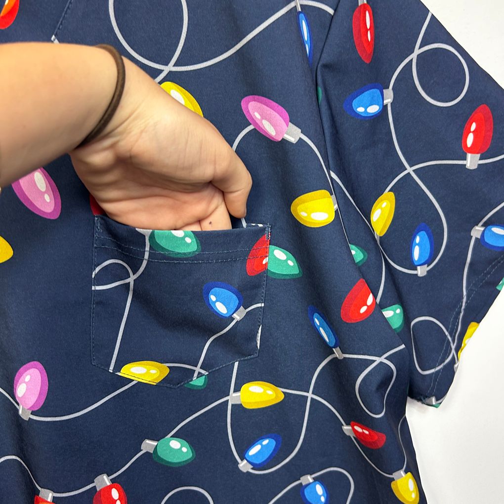 Lowes Navy Christmas Scrubs Top - Size 2XL