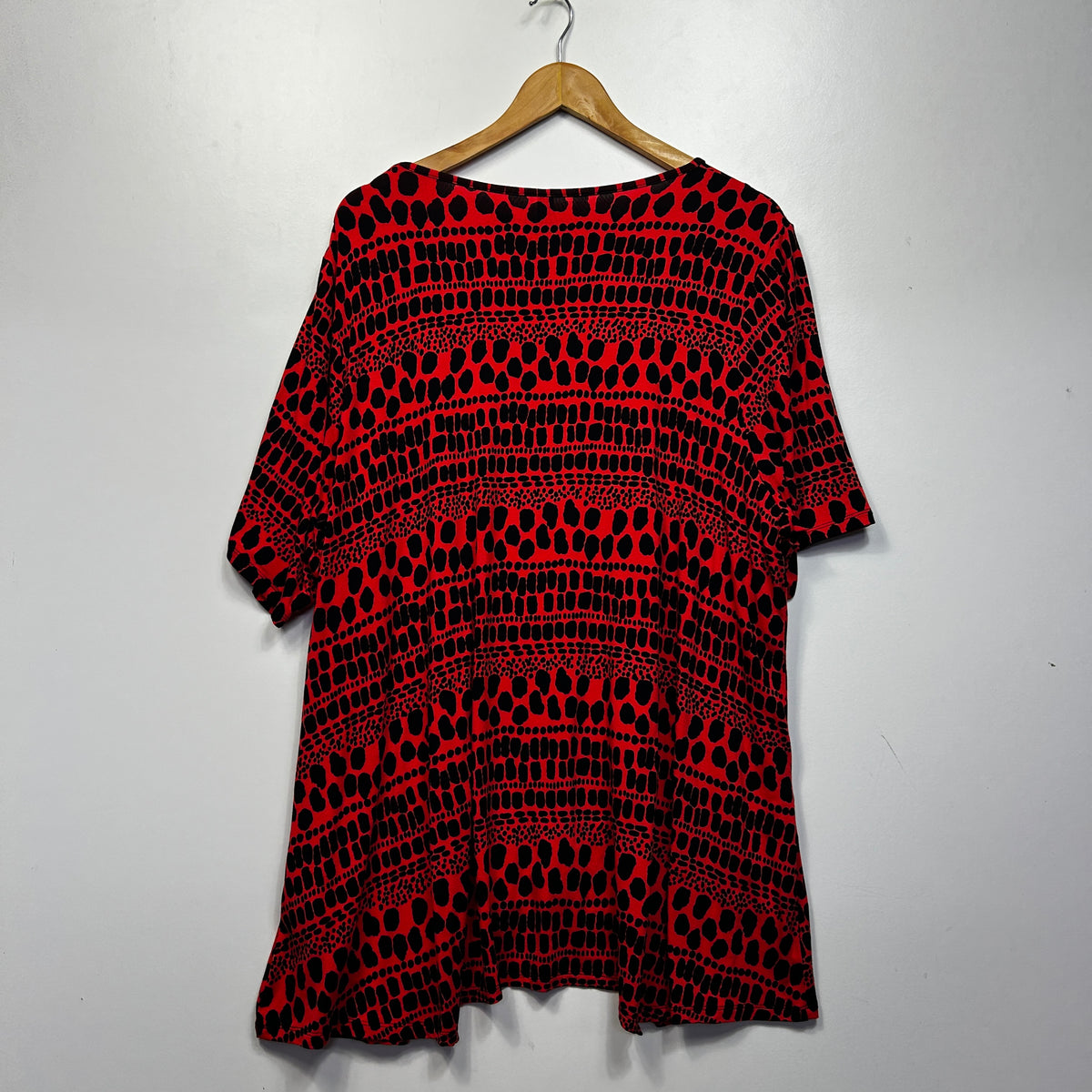 Taking Shape Red Print Plus Size Top - Size 22