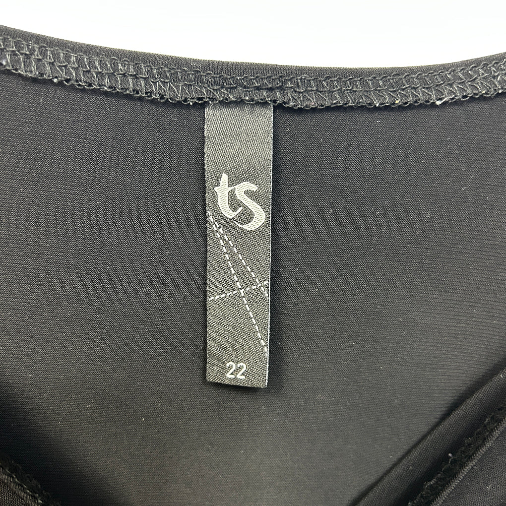 Taking Shape Black Cami Top - Size 22