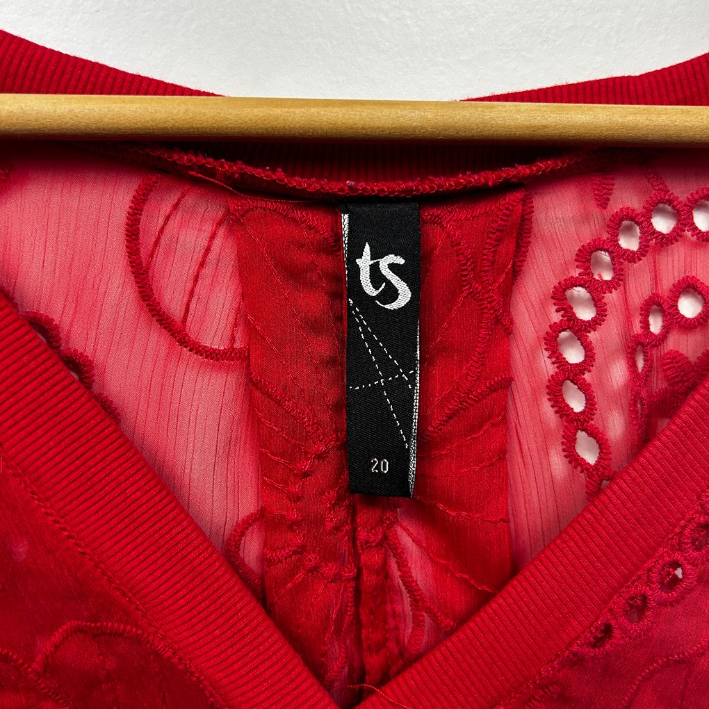 Taking Shape Red Plus Size Broderie Top - Size 20