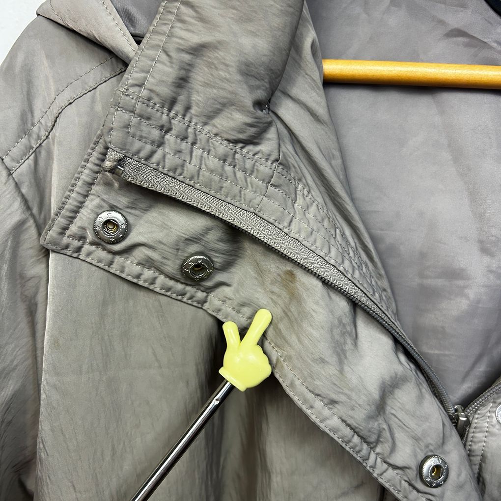 Black Pepper Grey Windbreaker Jacket - Size 22 (fault - mark)
