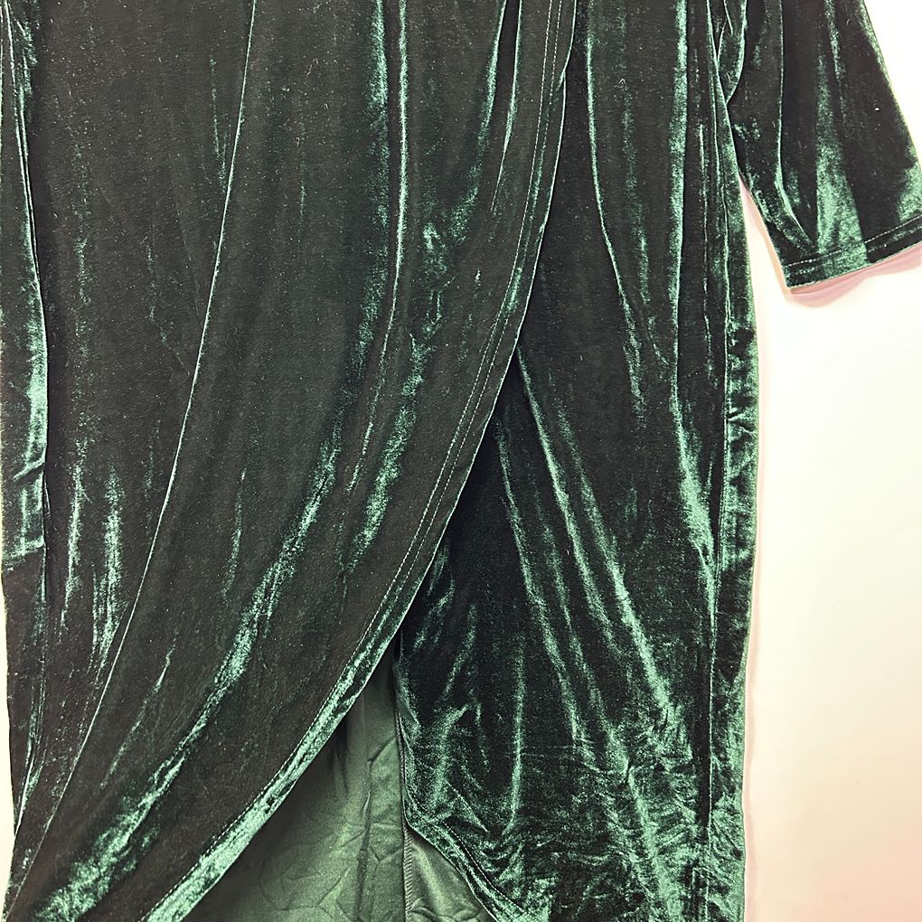Shein Emerald Green Velvet Wrap Dress - Size 4XL