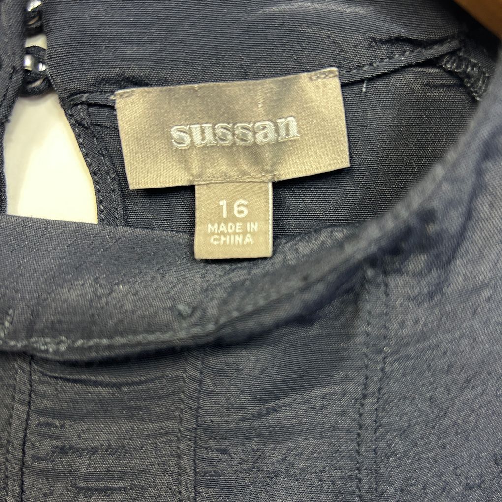 Sussan Navy Top - Size 16
