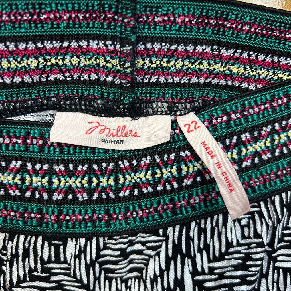 Millers Black Print Pants - Size 22