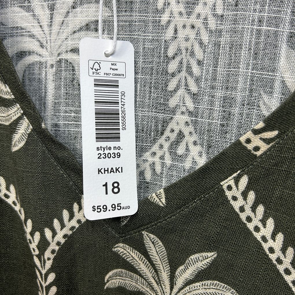 Suzanne Grae Khaki Linen Two Piece Set - Size 16/18