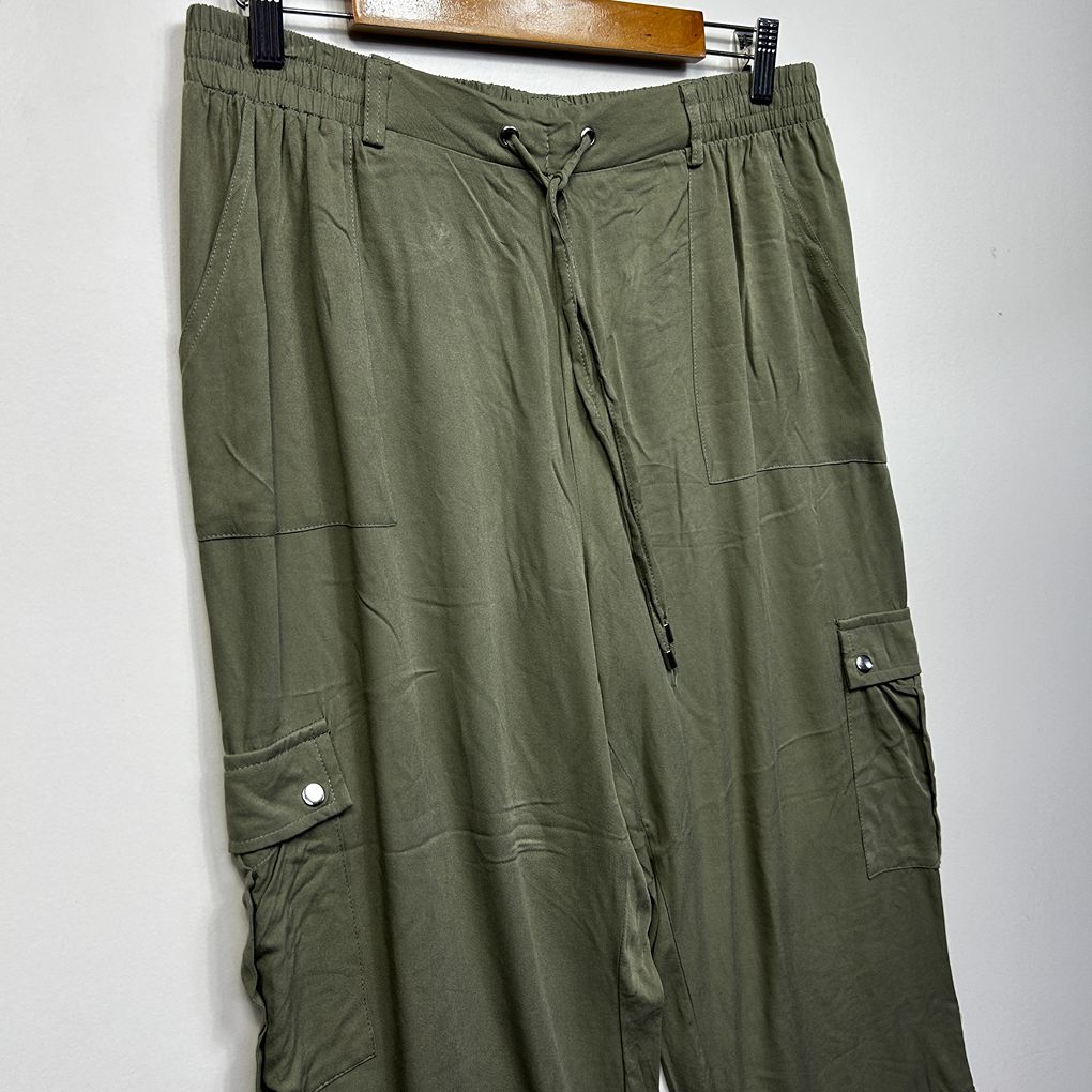 Rockmans Khaki Cargo Pants - Size 14