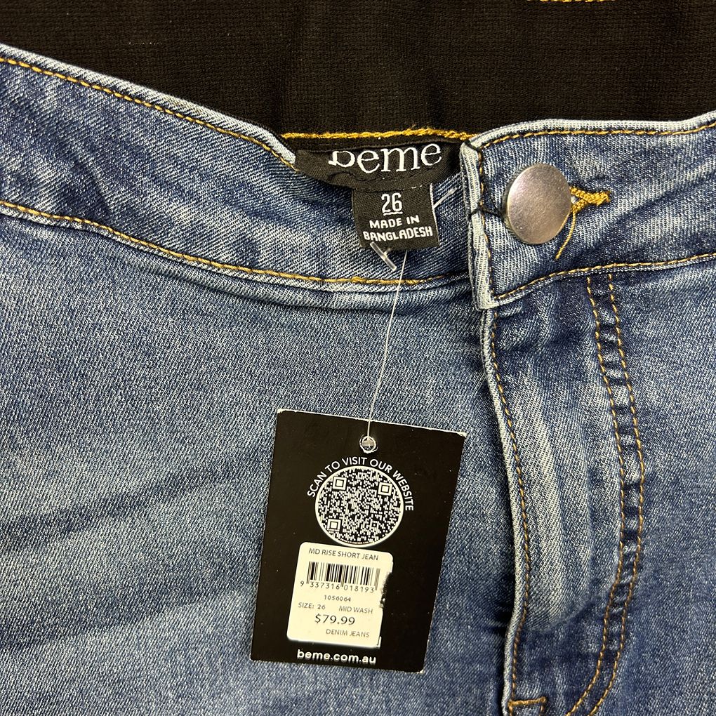 Beme Light Blue Mid Rise Short Length Plus Size Jeans - Size 26