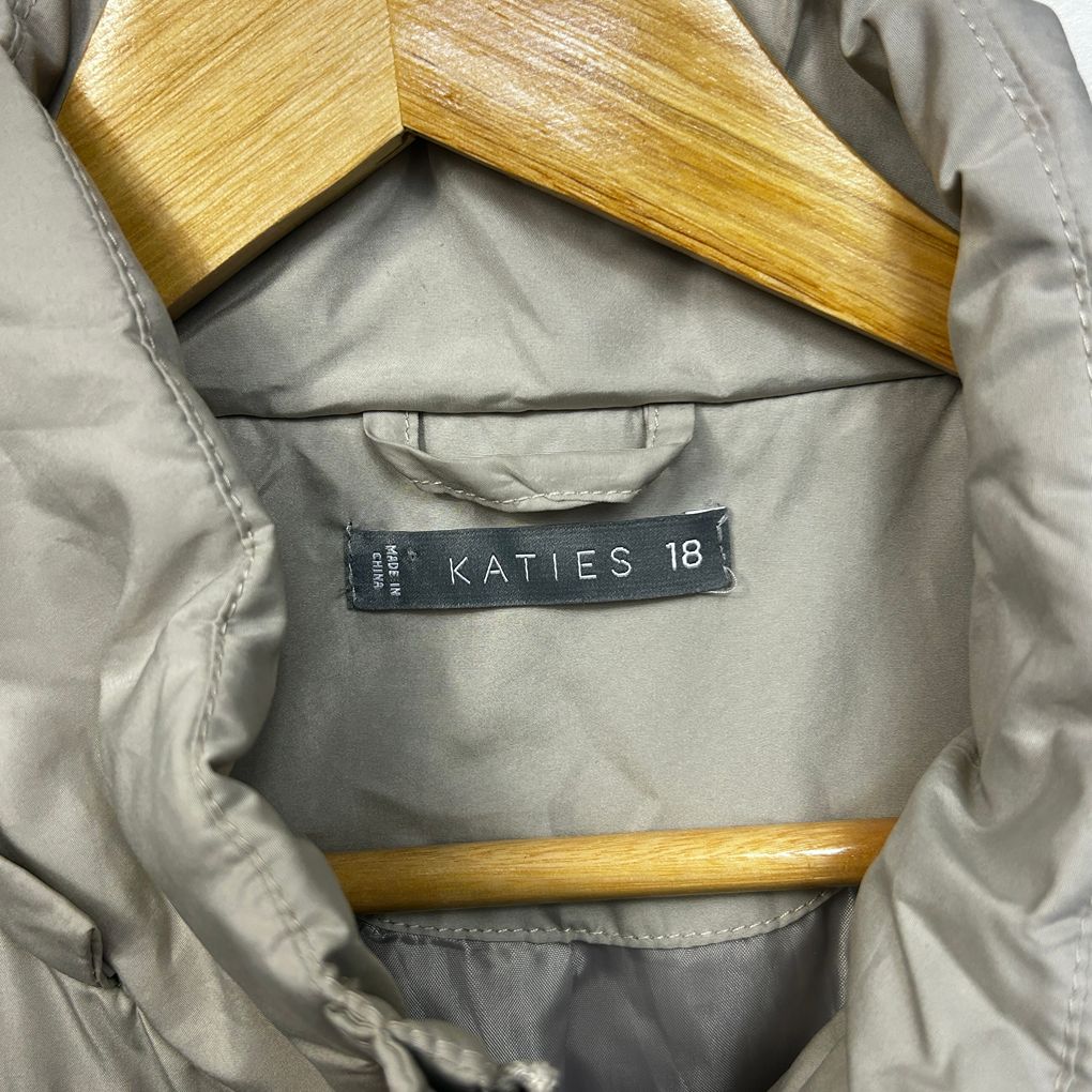 Katies Beige Plus Size Puffer Vest - Size 18