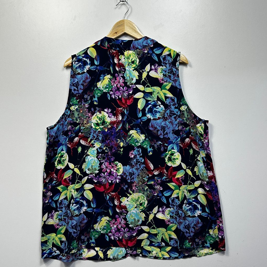 Millers Navy Plus Size Sleeveless Top - Size 22