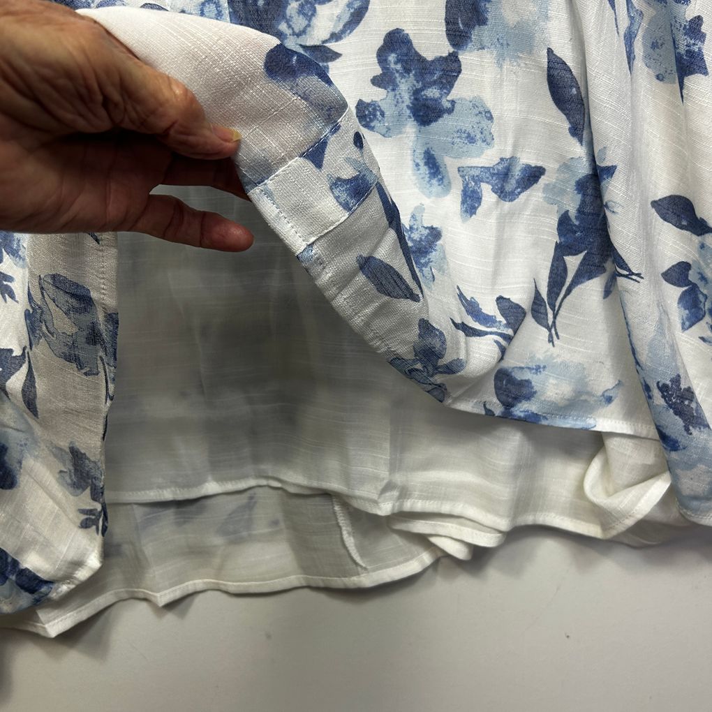 Autograph White Floral Top - Size 26