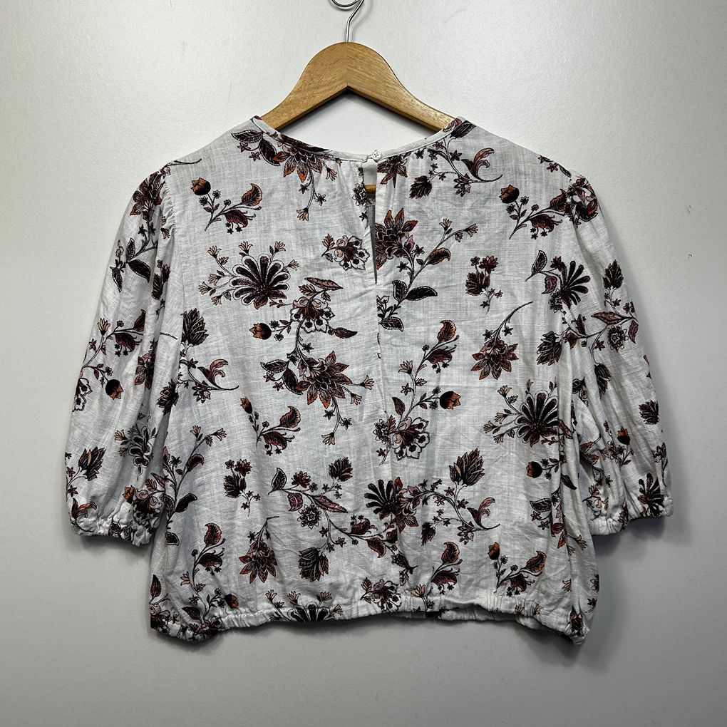 Target White Floral Linen Crop Top - Size 20
