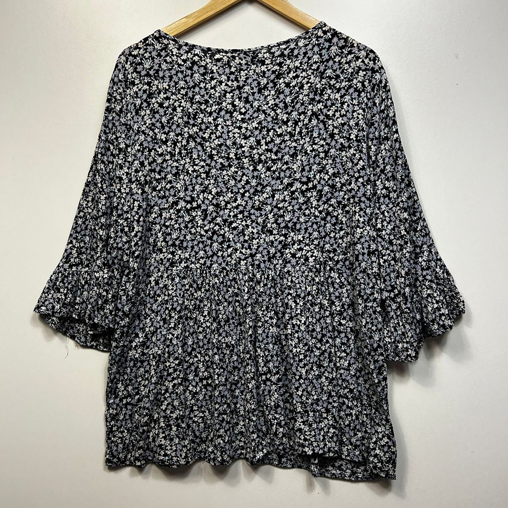 Autograph Black Floral Crochet Trim Top - Size 20