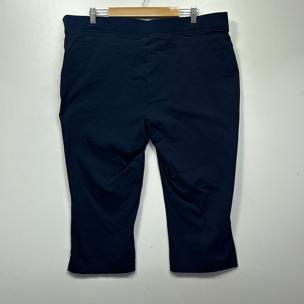 Millers Navy Plus Size Capri Cropped Pants - Size 22