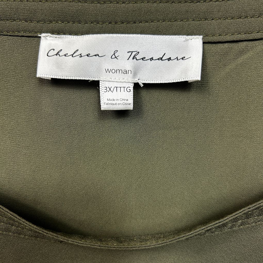 Chelsea & Theodore Olive Top - Size 3X