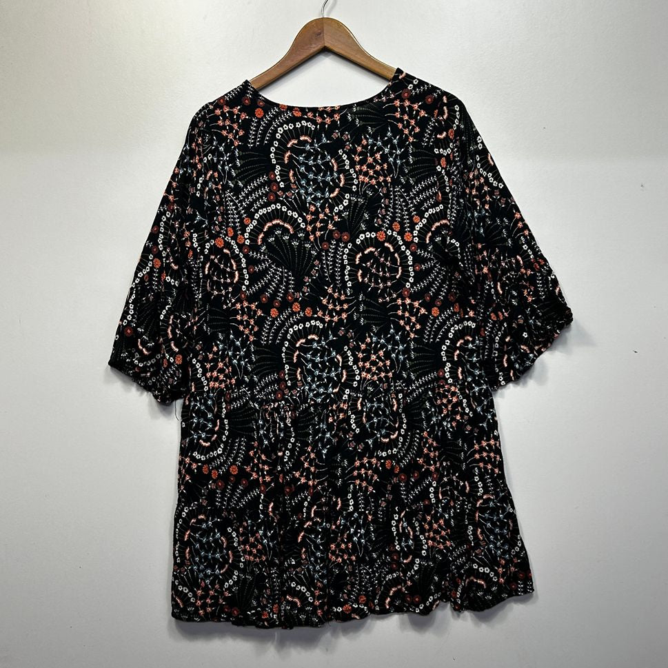 Yours Black Floral Print Top - Size 22