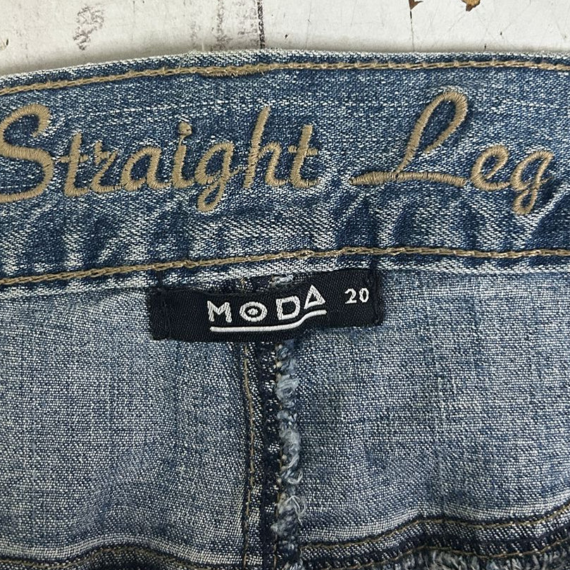 Moda Blue Plus Size Denim Shorts - Size 20