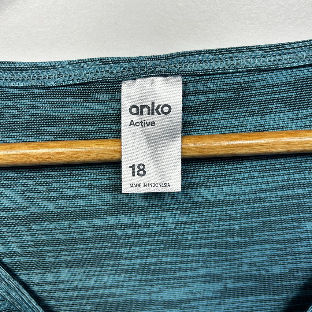 Anko Teal Plus Size Active T-Shirt - Size 18