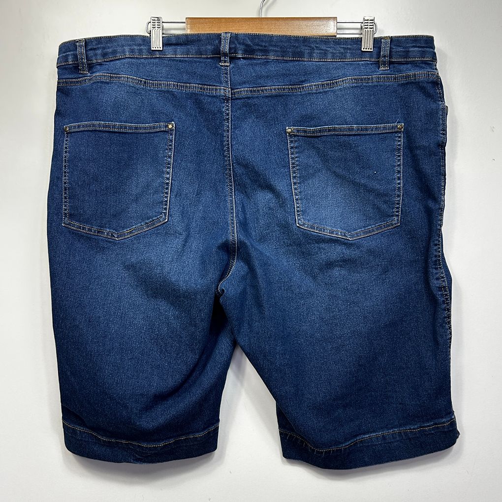 Suzanne Grae Denim Blue Denim Shorts - Size 24