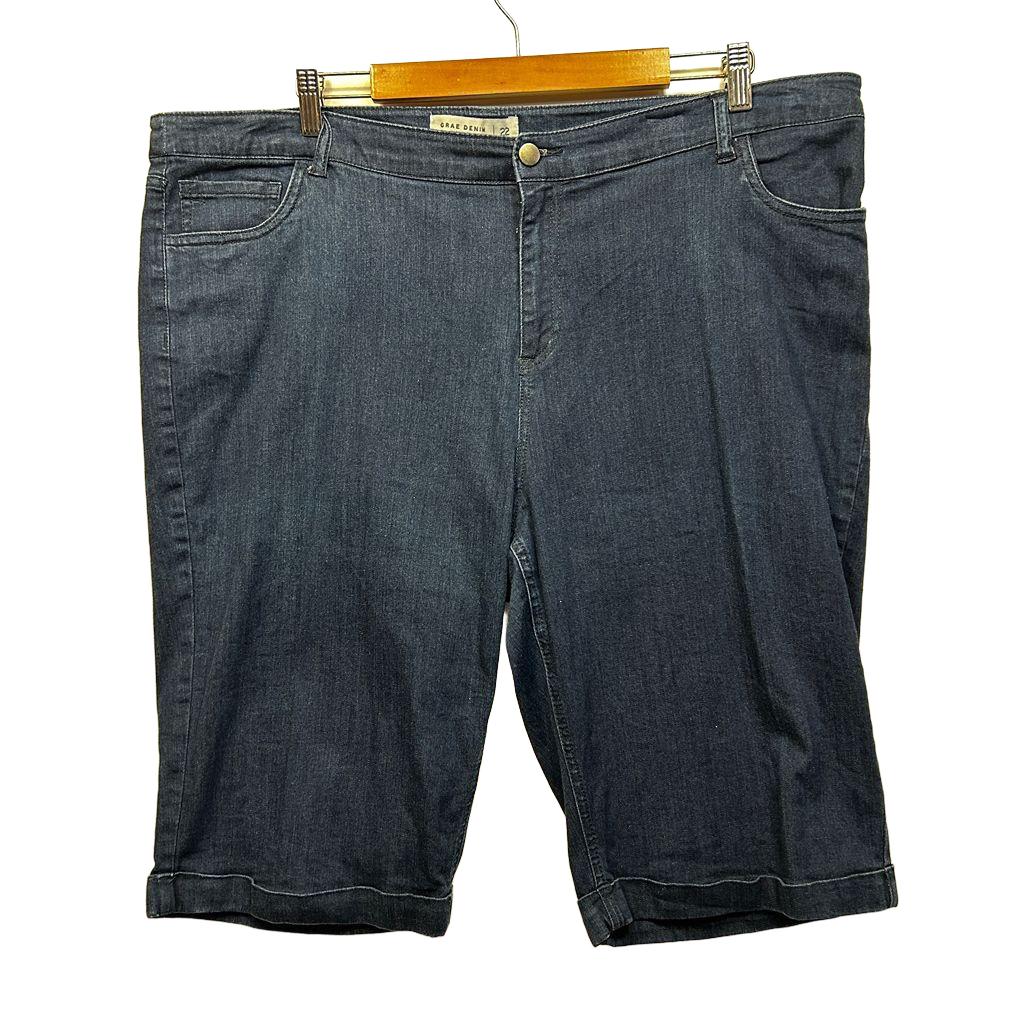 Grae Denim Shorts - Size 22