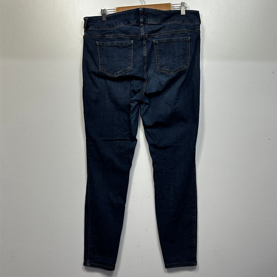 Torrid Blue Dark Wash Jeans - Size 18T