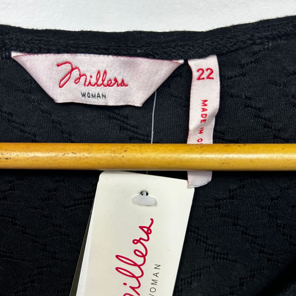 Millers Black Casual Knit Top - Size 22