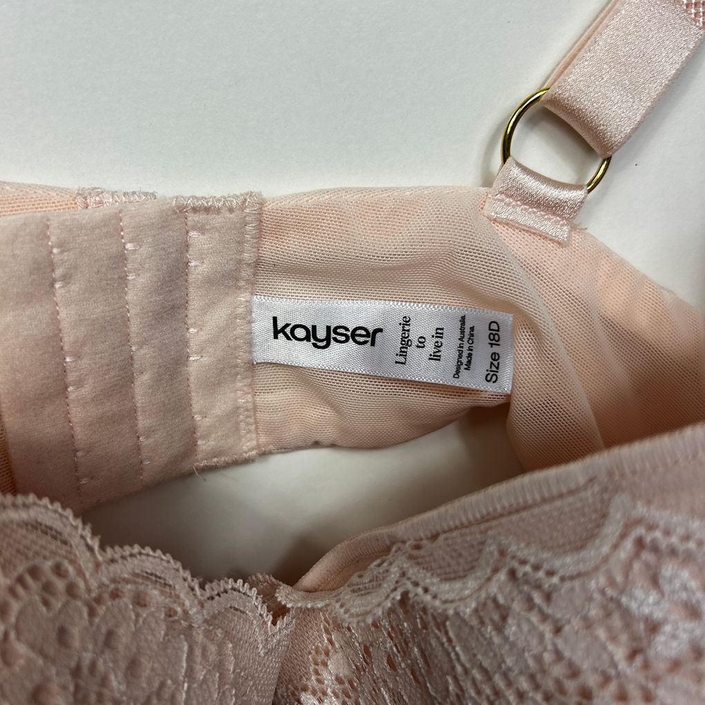 Kayser Pink Lace Bra - Size 18D